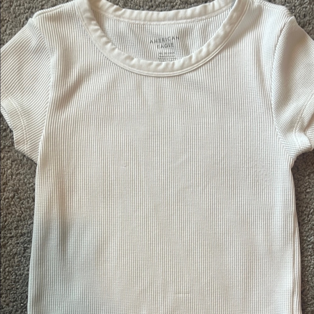 American Eagle Outfitters White Short Sleeve Tee